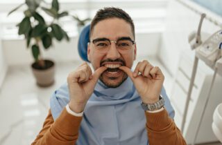 For those seeking a more comfortable and discreet alternative, oral appliance therapy has emerged as an effective solution.